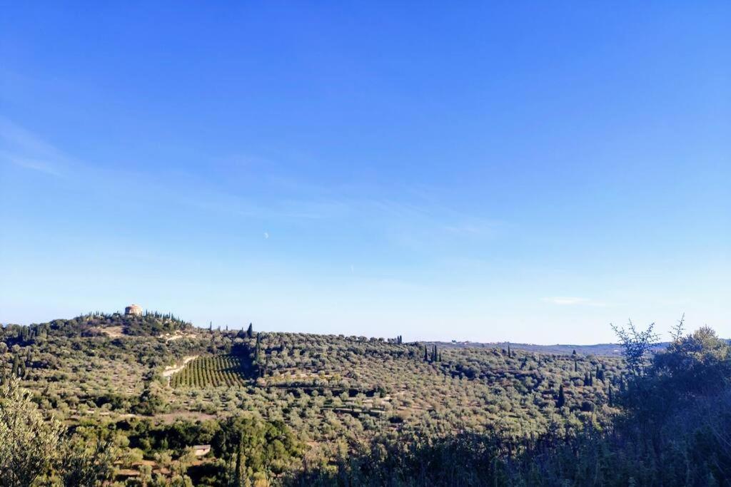 Apartamento Traditional Stone House At Great Location Koróni Exterior foto